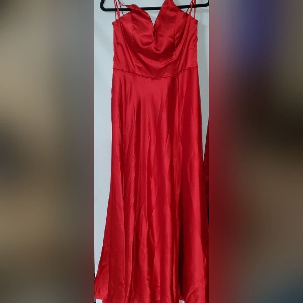 Sequin Hearta - Special Occasion Gown